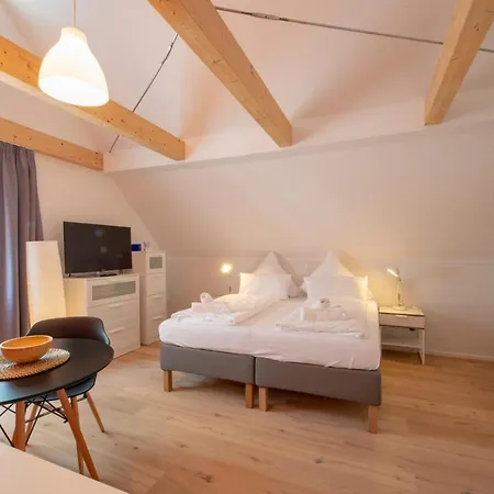 Gasthuis Gaestehaus Am Schlossplatz, Z. 5 3*