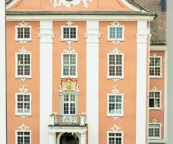 Gaestehaus Am Schlossplatz, Z. 5 بيت ضيافة